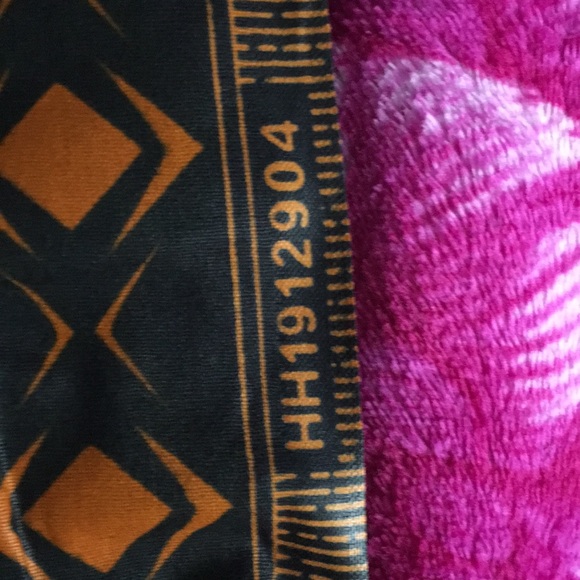 50m fabric made in Kenya - Picture 3 of 8